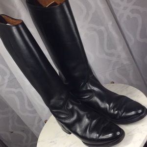 Classic black all leather riding boots.